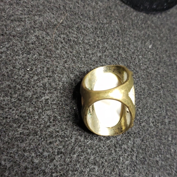 Brass fashion peacock ring - Picture 4 of 4